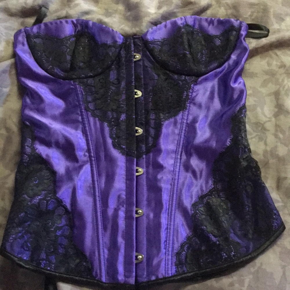 Corset